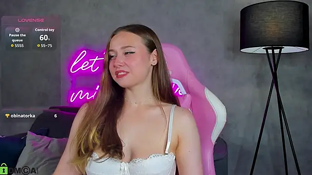 Snapshot of Vanessa_Williamsonn chatting on July 15, 5:29 pm Vanessa Williamsonn online show from July 15, 5:29 pm
