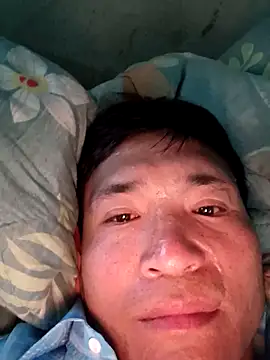 Snapshot of Sutinh85 chatting on March 30, 7:42 am Sutinh85 online show from March 30, 7:42 am