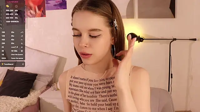dream sweet online show from May 3, 3:18 pm