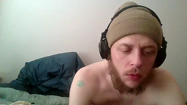 Snapshot of alejandro69420 chatting on March 20, 5:51 pm alejandro69420 online show from March 20, 5:51 pm