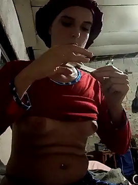 brendinhax2 online show from April 5, 6:21 am