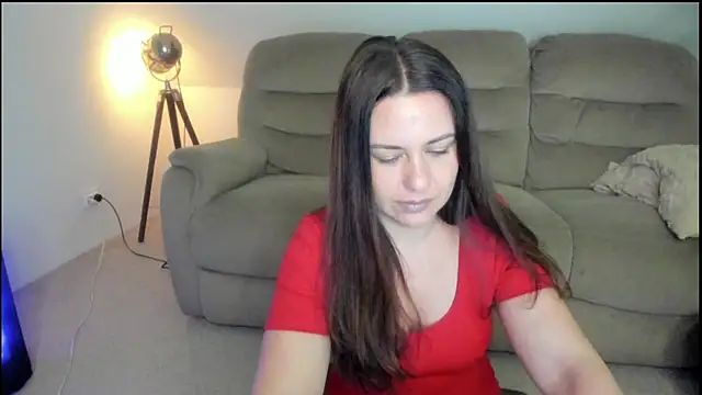 Snapshot of miss_ally chatting on May 2, 11:54 pm miss ally online show from May 2, 11:54 pm