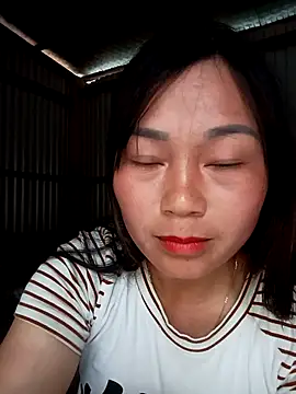 Snapshot of Cute-flowers chatting on March 31, 1:11 pm Cute-flowers online show from March 31, 1:11 pm