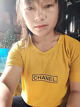 Snapshot of Cute-flowers chatting on April 24, 12:46 am Cute-flowers online show from April 24, 12:46 am