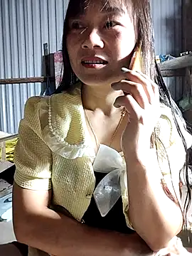 Snapshot of Cute-flowers chatting on April 24, 12:51 pm Cute-flowers online show from April 24, 12:51 pm