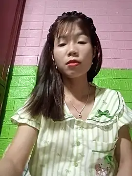AmyLinee01 online show from June 3, 3:39 pm