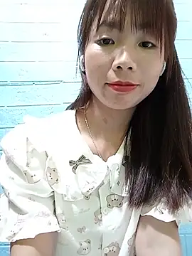 Snapshot of AmyLinee01 chatting on July 30, 11:59 pm AmyLinee01 online show from July 30, 11:59 pm