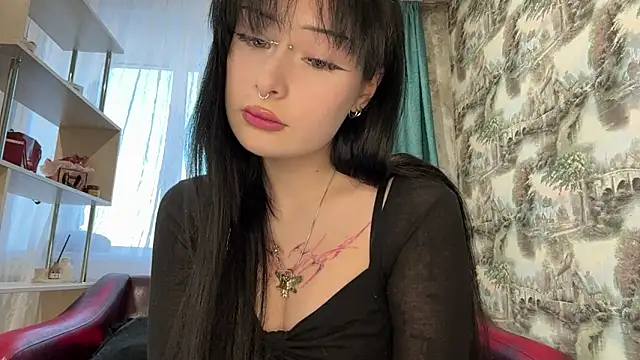 YoursinGoddes online show from March 22, 3:15 pm