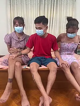 mei-007 online show from March 25, 1:17 pm