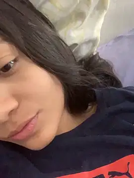Snapshot of maduu789 chatting on June 7, 4:44 pm maduu789 online show from June 7, 4:44 pm
