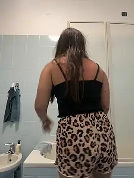 Snapshot of Supremegirlvibes chatting on May 27, 7:33 pm Supremegirlvibes online show from May 27, 7:33 pm