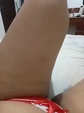 sexymomsn online show from July 17, 3:13 am