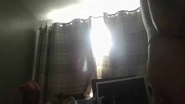 Snapshot of kiribeecase chatting on May 2, 6:29 am kiribeecase online show from May 2, 6:29 am