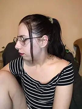 Rue the witch6 online show from July 1, 9:47 pm