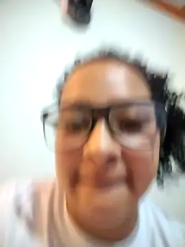 Snapshot of Sofia_Alane chatting on April 5, 11:13 pm Sofia Alane online show from April 5, 11:13 pm
