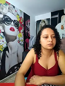 Snapshot of Sofia_Alane chatting on April 11, 9:13 am Sofia Alane online show from April 11, 9:13 am
