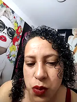 Snapshot of Sofia_Alane chatting on April 15, 9:16 am Sofia Alane online show from April 15, 9:16 am
