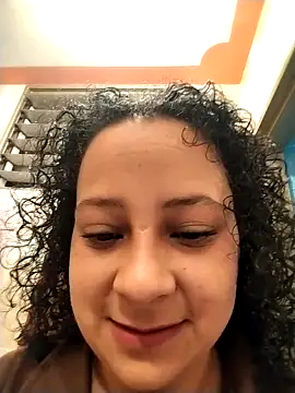 Snapshot of Sofia_Alane chatting on April 24, 9:12 am Sofia Alane online show from April 24, 9:12 am