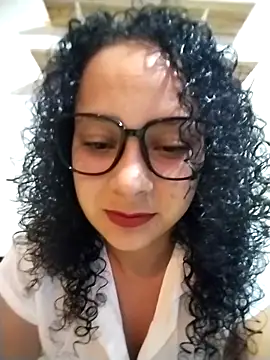 Snapshot of Sofia_Alane chatting on April 25, 10:18 am Sofia Alane online show from April 25, 10:18 am