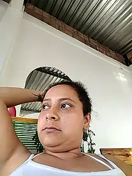 Snapshot of Sofia_Alane chatting on May 4, 9:55 pm Sofia Alane online show from May 4, 9:55 pm