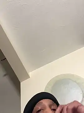 Snapshot of PHAT_FTM_KLIT87 chatting on April 6, 5:08 am PHAT FTM KLIT87 online show from April 6, 5:08 am