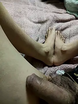 momon3333 online show from April 25, 1:41 pm