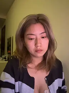 Olivia PINK0322 online show from May 12, 1:19 pm