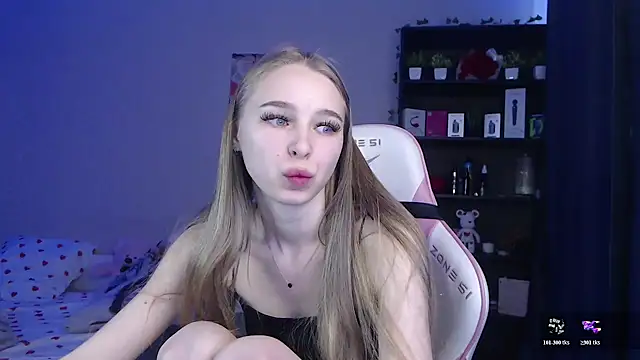 Snapshot of kitsune888 chatting on May 20, 12:17 am kitsune888 online show from May 20, 12:17 am