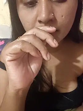 Snapshot of Tridha_2 chatting on June 1, 6:20 pm Tridha 2 online show from June 1, 6:20 pm