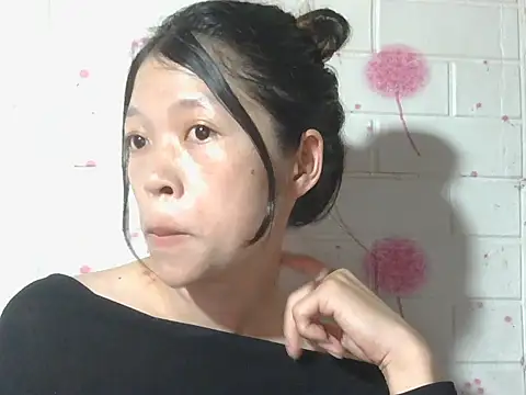 Snapshot of kimori66 chatting on May 14, 12:45 pm kimori66 online show from May 14, 12:45 pm