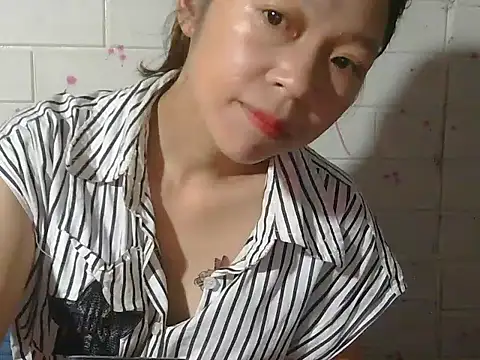 Snapshot of kimori66 chatting on May 15, 10:50 pm kimori66 online show from May 15, 10:50 pm