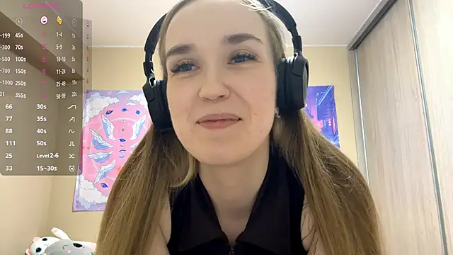 Snapshot of DenitaSpace chatting on April 8, 1:55 pm DenitaSpace online show from April 8, 1:55 pm