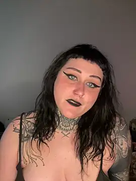 InkMaleficent online show from March 24, 3:50 pm