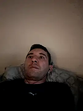 Sueliton2 online show from April 23, 12:01 am