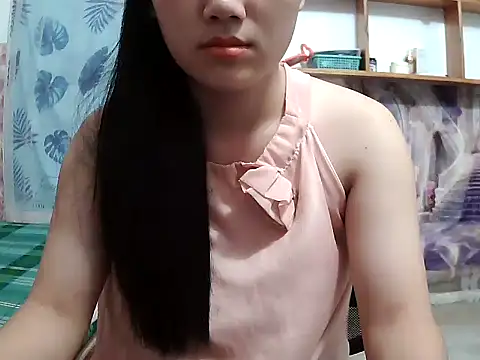 Snapshot of lusa_baby chatting on August 1, 10:52 pm lusa baby online show from August 1, 10:52 pm
