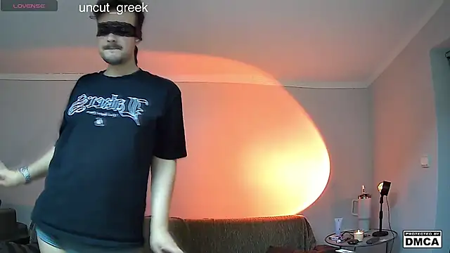 Snapshot of uncut_greek chatting on July 18, 6:12 pm uncut greek online show from July 18, 6:12 pm