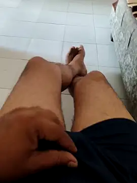 B S0051 online show from April 8, 2:11 am