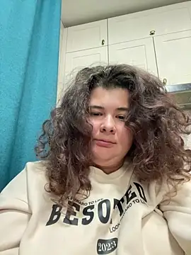 curly elise online show from April 1, 10:18 pm