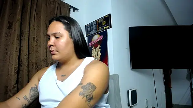 Junaiker roa1 online show from March 31, 2:13 am