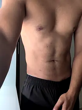 Snapshot of handsome-hunky chatting on April 18, 8:51 am handsome-hunky online show from April 18, 8:51 am