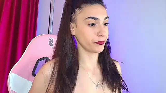 Snapshot of SlimTemptation chatting on March 31, 4:02 am SlimTemptation online show from March 31, 4:02 am