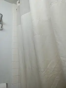 KingBlackStallion online show from April 14, 4:51 am