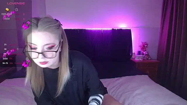 ammyska online show from June 5, 2:07 am