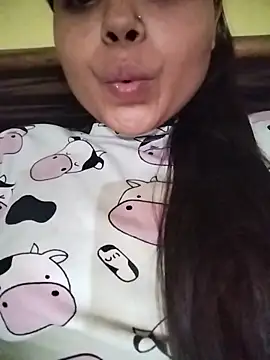 Wild Kiara online show from June 3, 1:25 pm