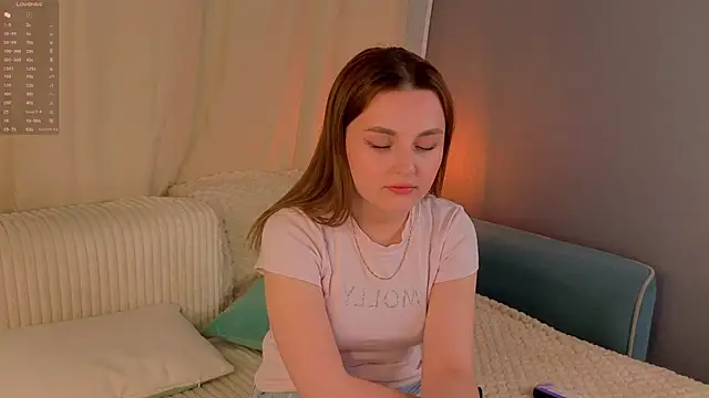 LorriMonz online show from June 17, 1:41 am