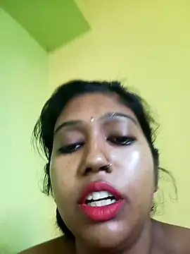 bannerjeesneha20 online show from May 6, 2:19 am