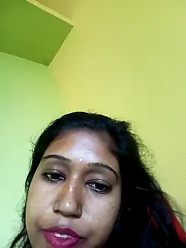 bannerjeesneha20 online show from May 7, 2:39 am