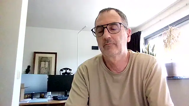 Snapshot of HotLucas66 chatting on June 26, 1:59 pm HotLucas66 online show from June 26, 1:59 pm