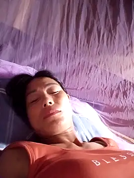Snapshot of -Numin- chatting on May 10, 6:46 pm -Numin- online show from May 10, 6:46 pm