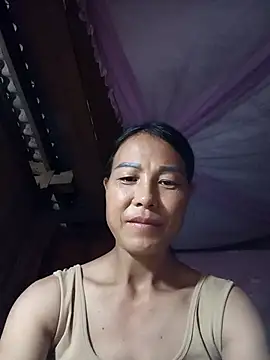 Snapshot of -Numin- chatting on June 19, 11:58 am -Numin- online show from June 19, 11:58 am
